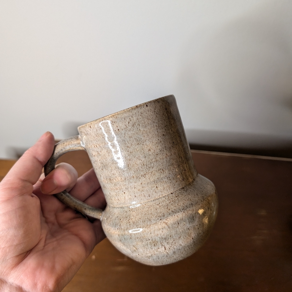 Vintage pottery mug - Picture 6 of 7